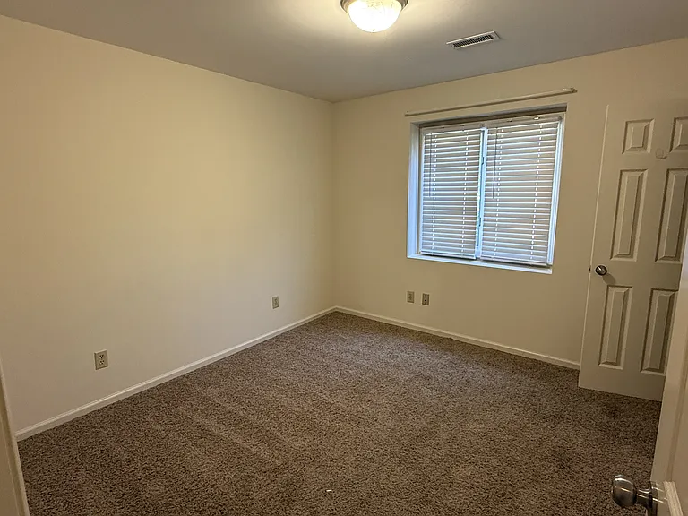 3263 Carlyle Dr NW — Photo 23