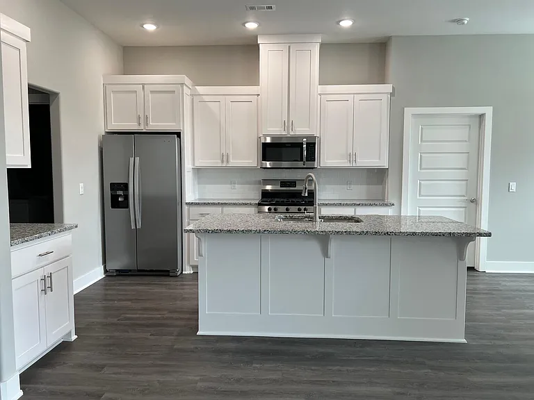 6051 W Mecklin St — Photo 23