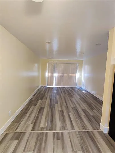 1910 Berryman Street — Photo 50