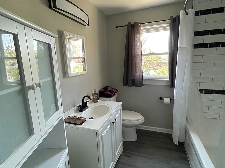 6713 W Dixon St — Photo 11