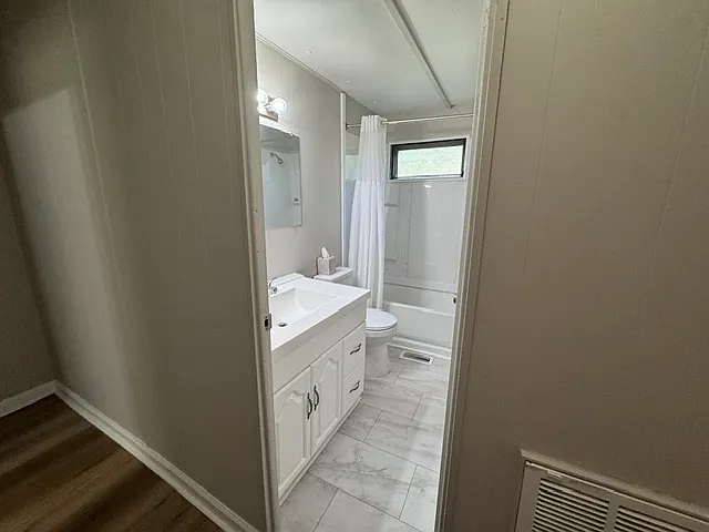 3940 Sandclay Rd — Photo 14