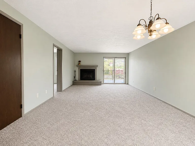 651 Gothic Rd #309 — Photo 2
