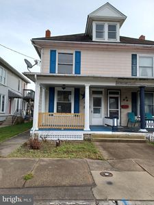 608 N Railroad St, Palmyra, PA, 17078