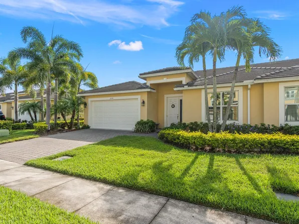 6124 NW Kendra Lane, Port St Lucie, FL 34983