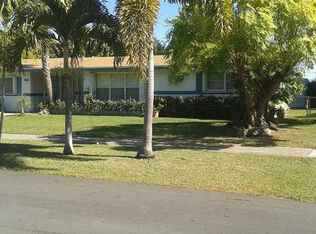 18631 Belview Dr, Cutler Bay, FL 33157