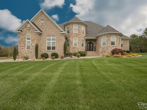 12707 Dell Hill Ct, Chester, VA 23831