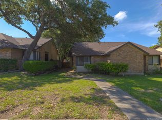 9332 Dover Rdg, San Antonio, TX 78250