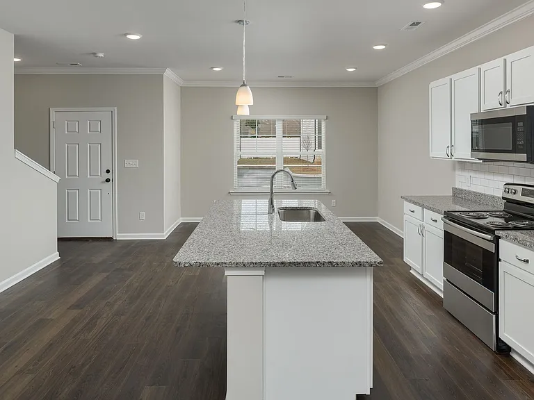 Edgewood Condos — Photo 64