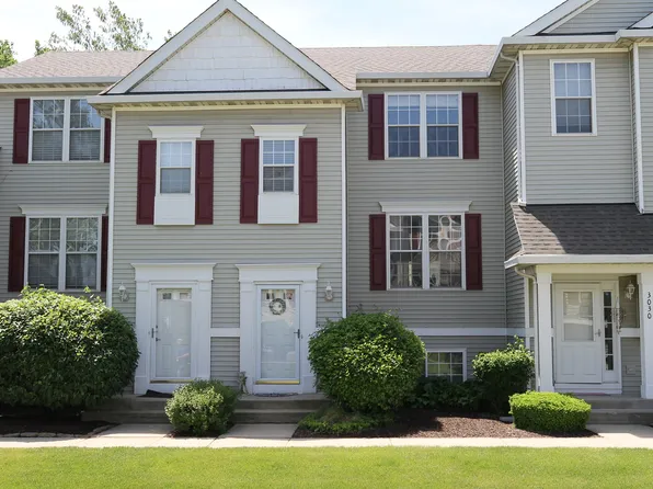 3032 Woodside Dr, Joliet, IL 60431