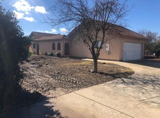 8625 River Oaks Dr, Oakdale, CA 95361