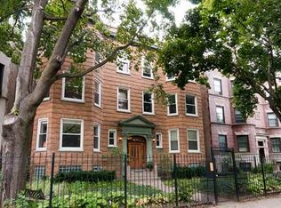 4306 N Kenmore Ave #1, Chicago, IL 60613
