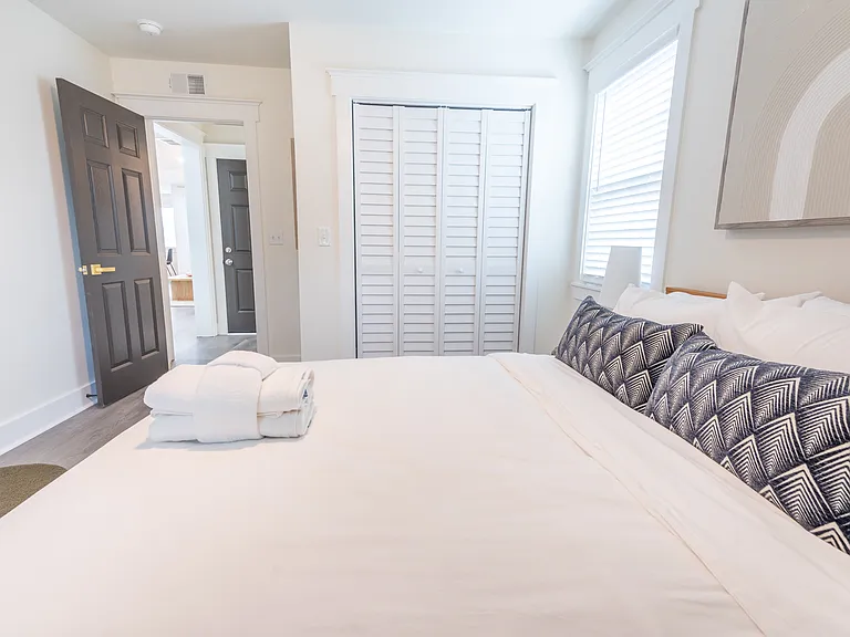 4747 Independent Ave — Photo 25