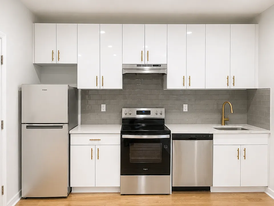 41-15 31st Ave #2