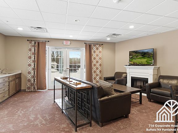 3rd image of 2493 Sweet Home Rd #202