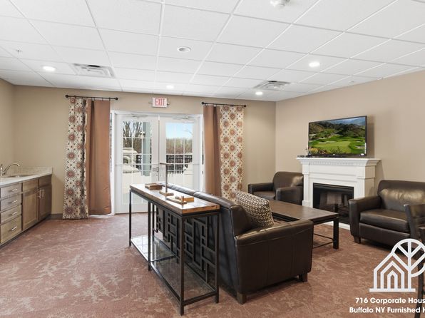 2493 Sweet Home Rd #201