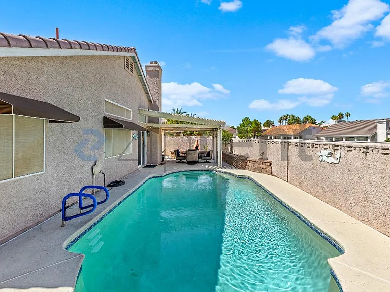 187 Kachina Dr — Photo 34