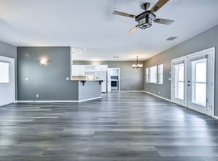 317 W Shamrock Ave, Ridgecrest, CA 93555