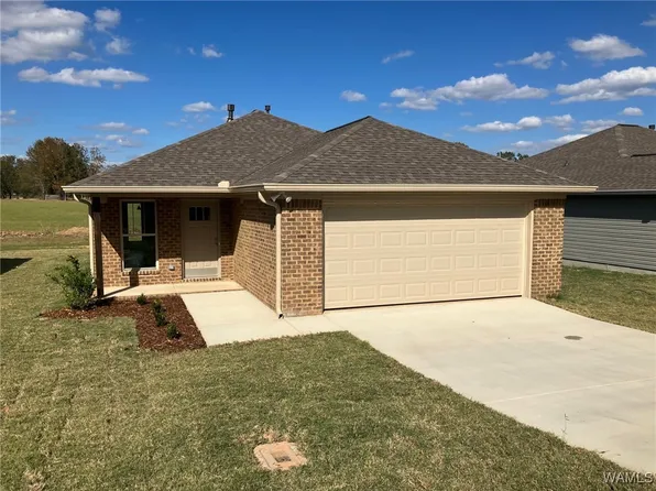 300 23rd St NW, Fayette, AL 35555