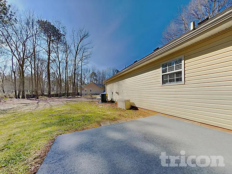 1410 Ericas Pointe Dr — Photo 20