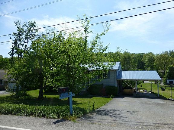 2nd image of 879 Isabell Dr