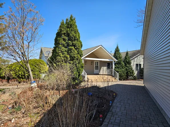 5538 County Road 6 SW, Howard Lake, MN 55349
