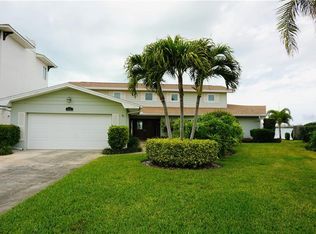 426 Harbor Dr N, Indian Rocks Beach, FL 33785