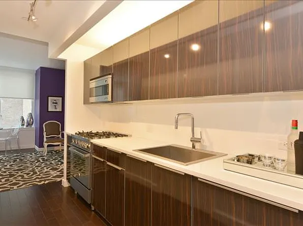 113 Nassau Street image 4 of 23