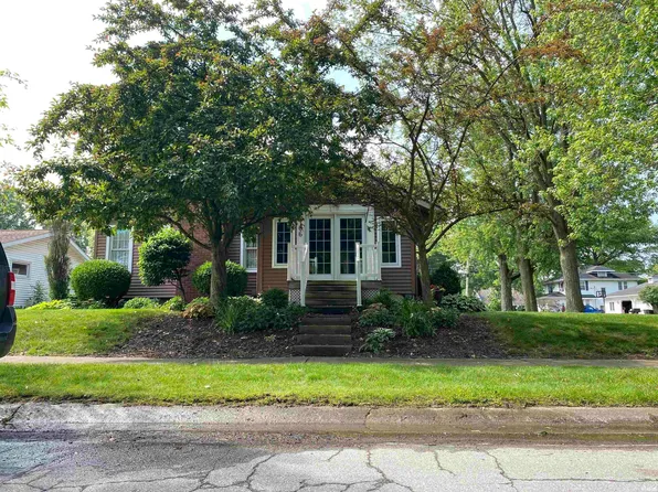 766 W Clark St, Berne, IN 46711