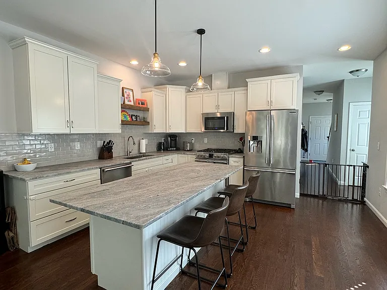 122 Milton St #122 — Photo 4