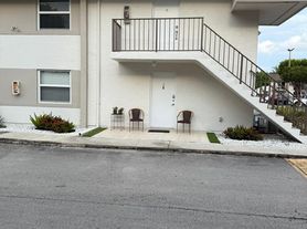 6921 SW 129th Ave, Miami, FL