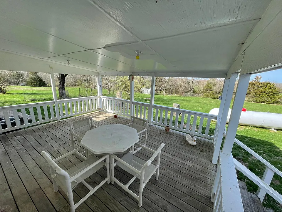 401 Duenke Rd