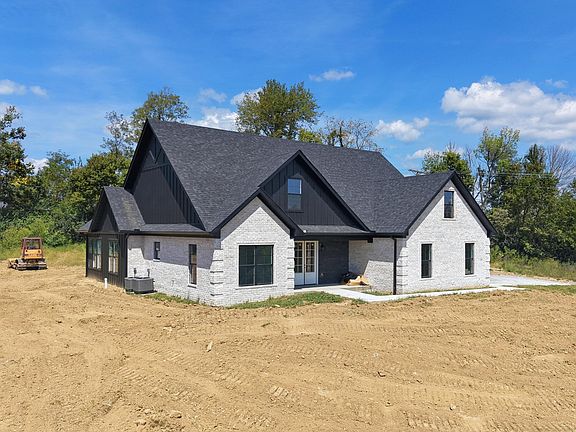 2nd image of 120 Buffalo Rd