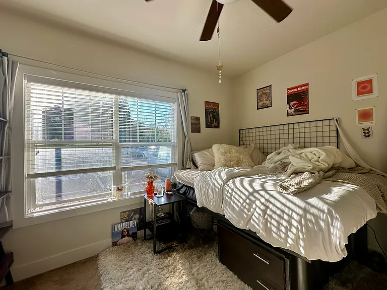 690 SW Sagebrush Dr #17102 — Photo 4