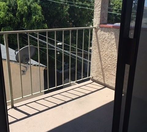 2nd image of 1061 Saint Louis Ave APT 8