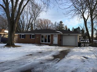 275 W Linden St, Saukville, WI 53080