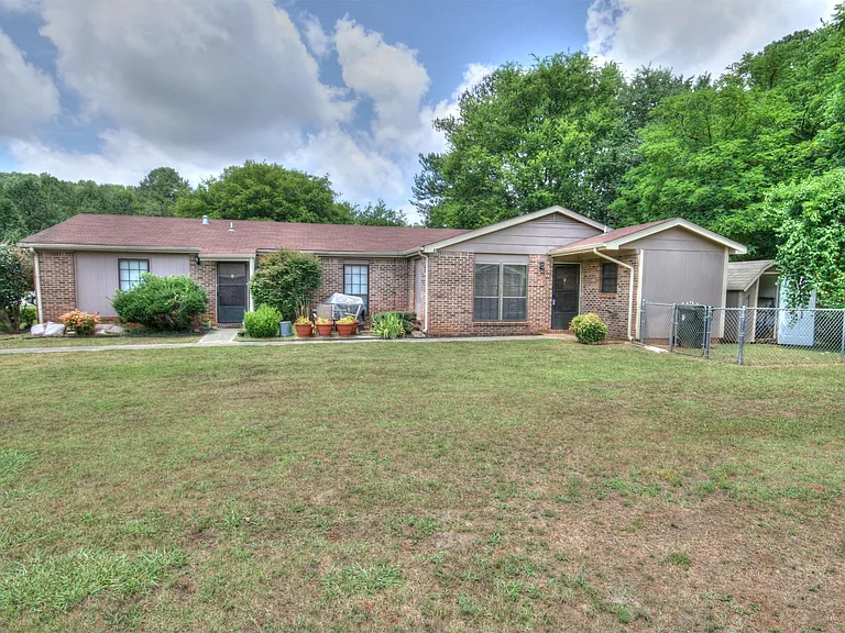 111B Westscott Dr — Photo 14