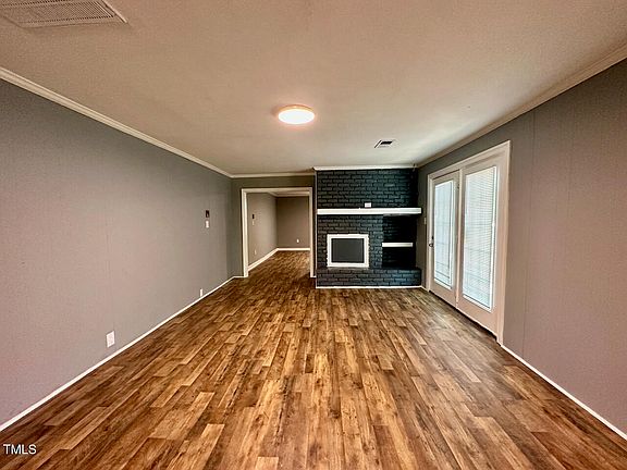 3rd image of 504 W Anderson St #B