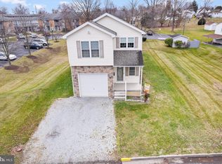 1001 N High St, Martinsburg, WV 25404