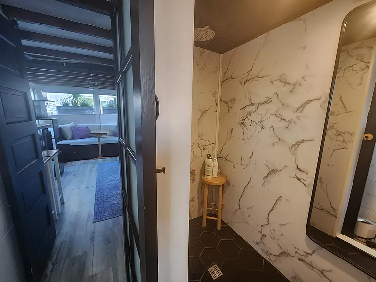 3141 Fairview Ave E — Photo 4