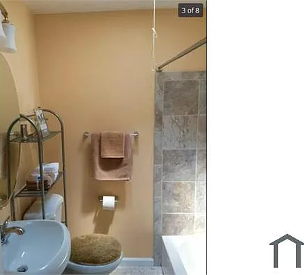 4385 Parkton St — Photo 3