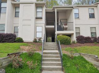 2201 Huntingdon Chase, Sandy Springs, GA 30350