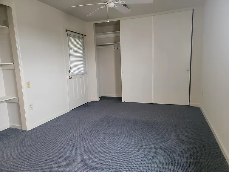 144 Greenland Dr — Photo 17