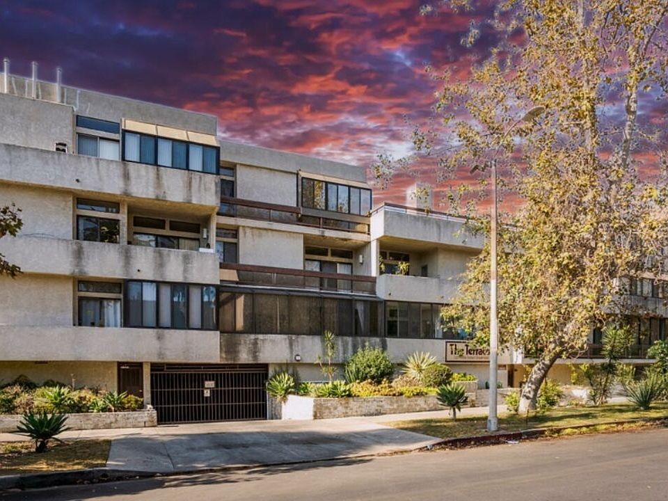 1st image of 729 S Hobart Blvd APT 28