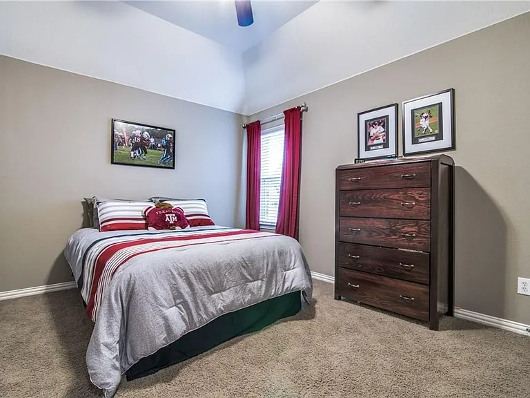 1506 N Greenville Ave — Photo 26
