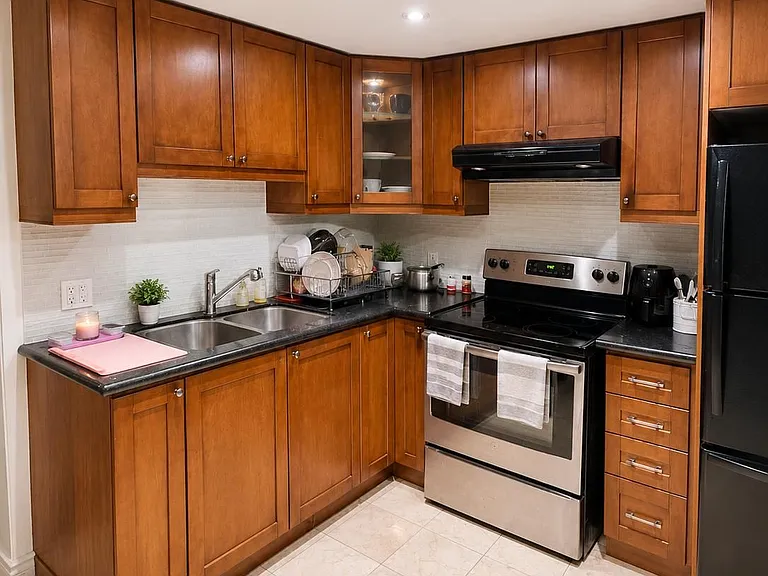 41 Morna Ave — Photo 3