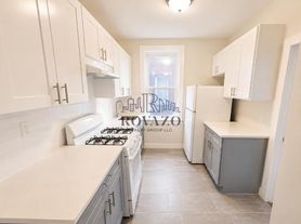 691 Elizabeth Ave, Newark, NJ