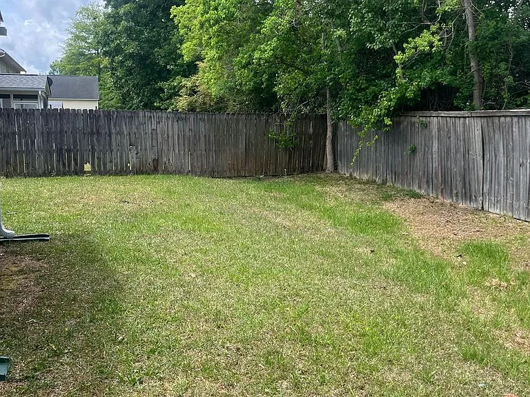 2452 Melville Rd — Photo 8