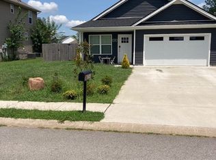 304 Ferdinand Ln, Oak Grove, KY 42262