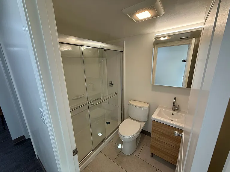 7 Darling St #4 — Photo 5