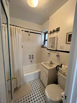 Rented by CNYC Apartments | media 20